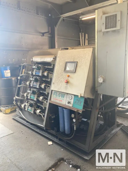 200 HP 60,000 PSI FLOW 25X WATERKNIFE INTENSIFIER PUMP w/ 2382 HOURS