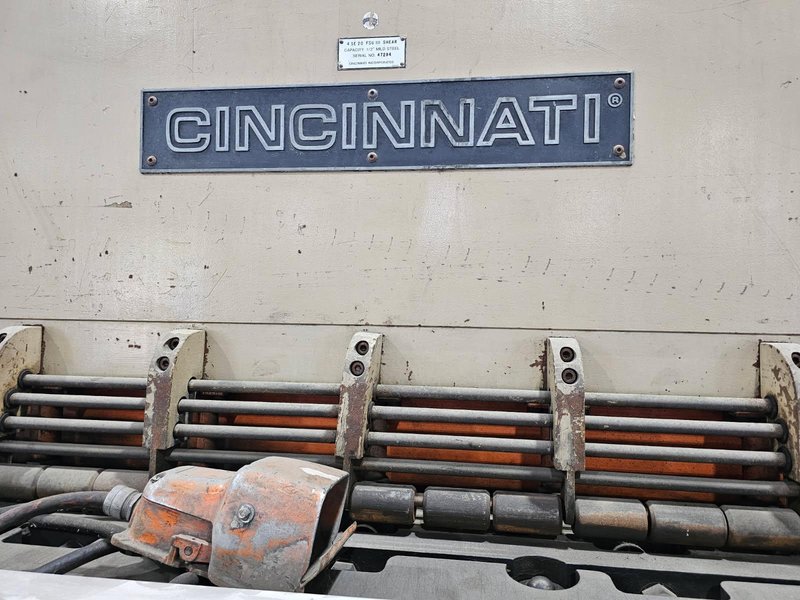 20&#039; X 1/2&quot; CINCINNATI 4SE-20 FSU III HYDRAULIC SQUARING SHEAR. STOCK # 1006825