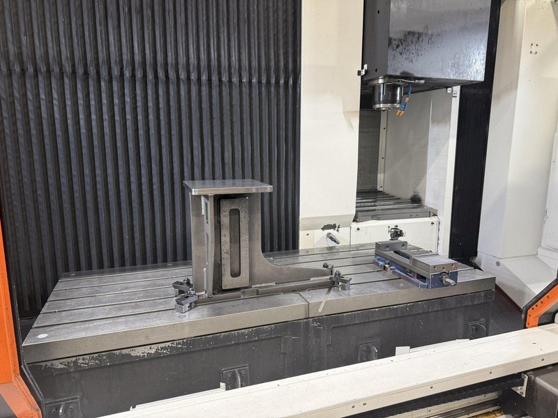 2021 Used Mazak VTC-300C CNC Vertical Machining Center For Sale