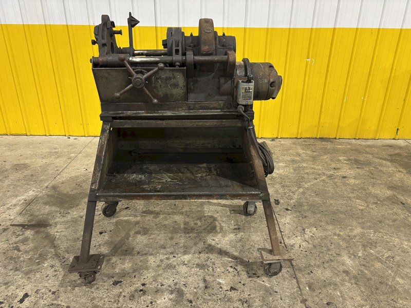 2.5&quot; TOLEDO MODEL #999 PIPE THREADER: STOCK #22883