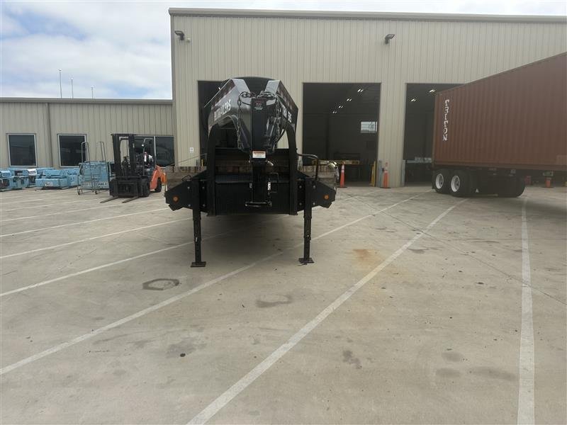 PJ LD402 Trailer, 2023 – 40 Ft Gooseneck Lowboy, Dual Tandem, 25,000 GVWR