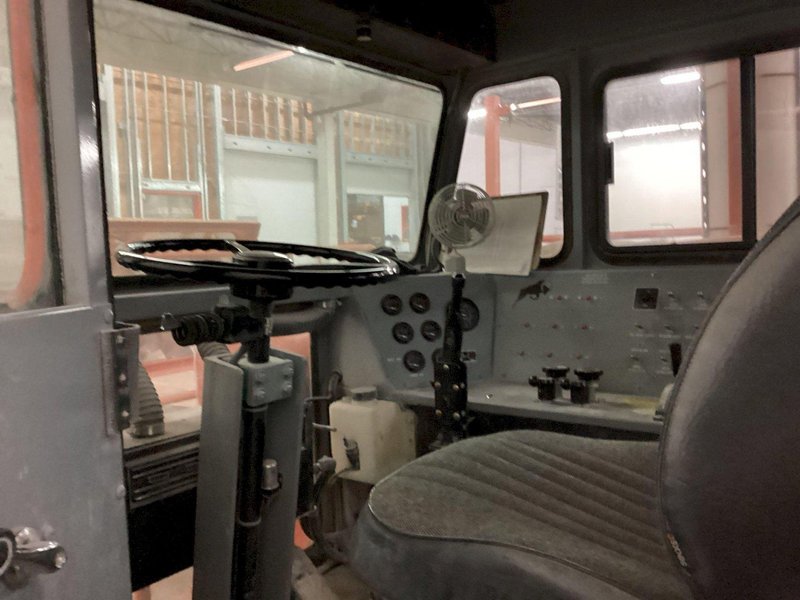 SWX410 Shuttlewagon Mobile Railcar Mover
