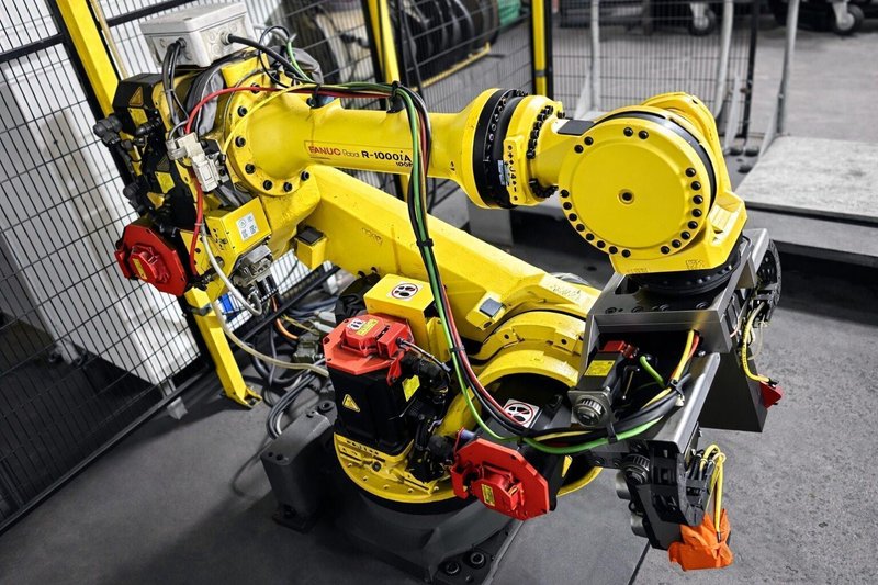 Huron - K3X8F - X: 780 - Y: 700 - Z: 500 mm CNC - 5 axes