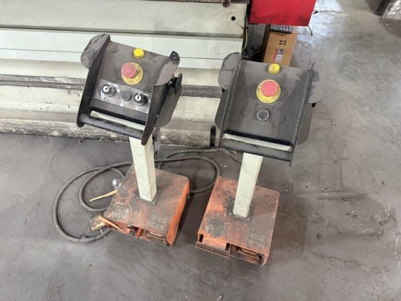 2013 Accurpress Edge 465014 CNC Press Brake (#5737)