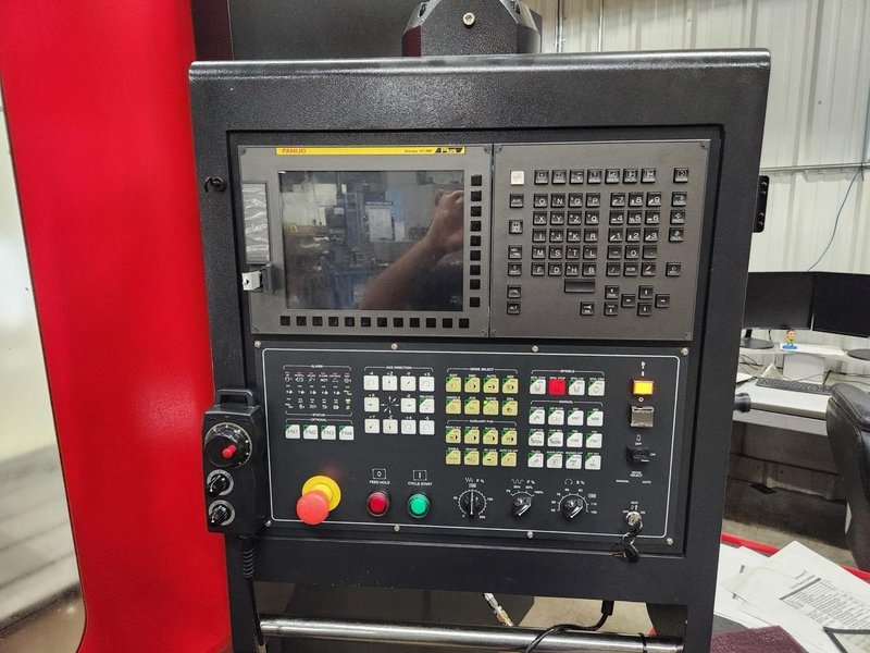 Smart SM2082-50 VMC, 2024 – 6K RPM Gear Driven Spindle, Box Ways, TSC, Chip Conveyor