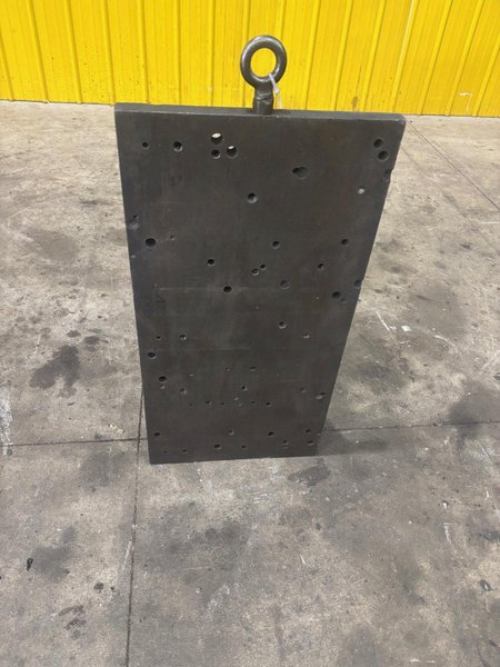 (2) 18&quot; X 18&quot; X 36&quot; X ANGLE PLATES:YOBRO #24037