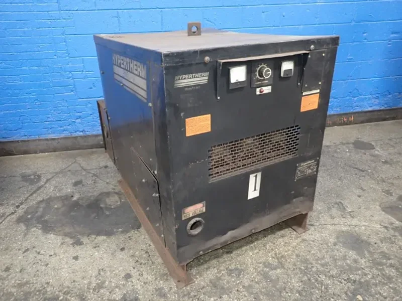 HYPERTHERM 600 AMP PLASMA CUTTER POWER SUPPLY  -  H-601