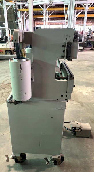 12 Ton Bantam Pneumatic Press Brake B212, 24" O.A., 12" x 3/16" Capacity