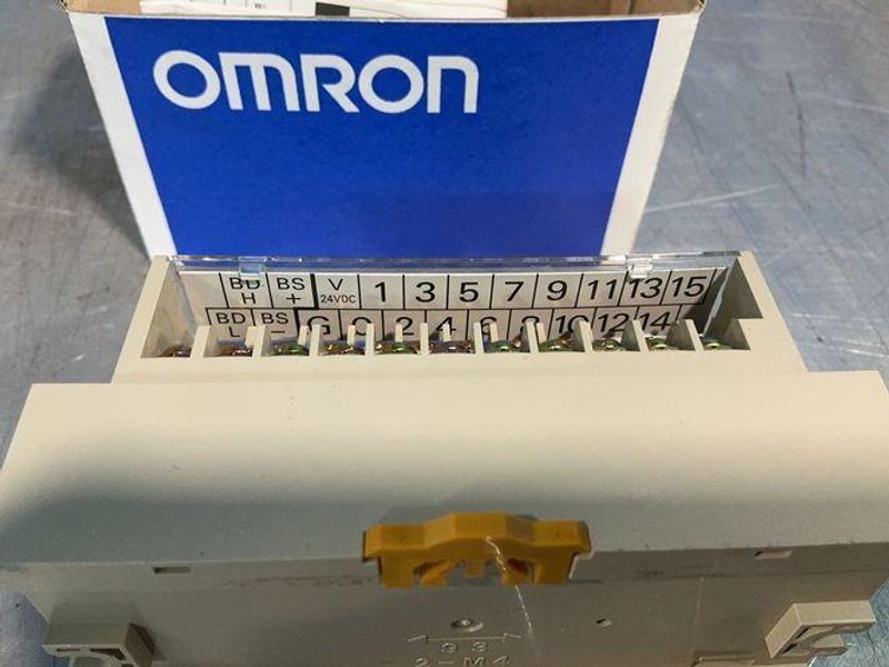 OMRON REMOTE TERMINAL   -  SRT1-ID16