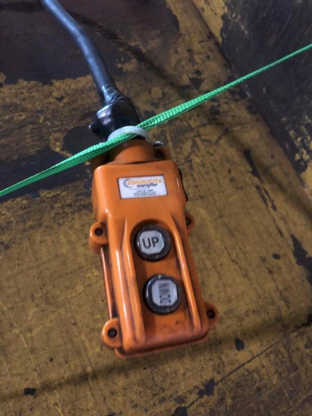 4000 LB ECOA LIFT AND TILT TABLE