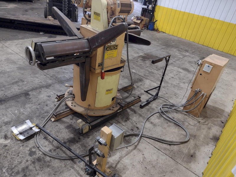 4,000 LBS X 18&quot; CWP MODEL #3RDM-18 DOUBLE END MOTORIZED COIL REEL UNCOILER: YOBRO #23973