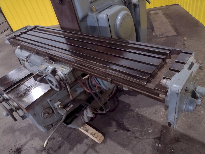 #4 K&amp;T MILWAUKEE MODEL # 420 TF-17 HORIZONTAL MILL: STOCK #18926