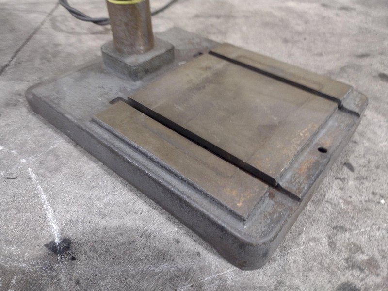 DELTA TABLE TOP VARIABLE SPEED DRILL: STOCK #23264