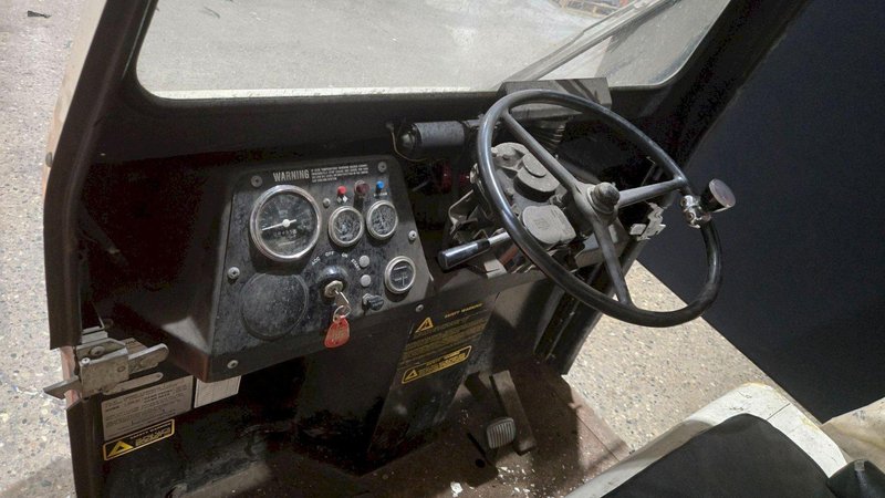 CUSHMAN 898457-8820 MAINTENCE VEHICLE PARTS NOT WORKING