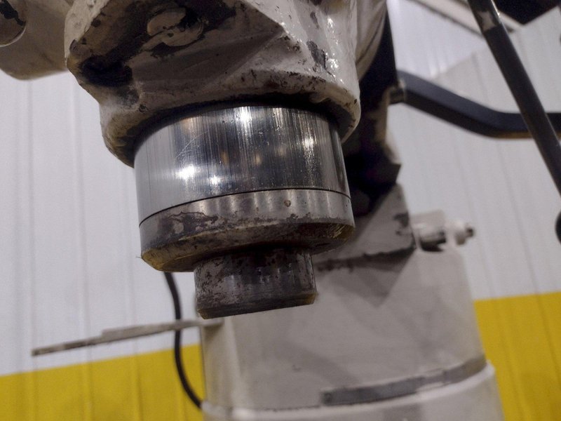 2 HP BRIDGEPORT SERIES I VERTICAL RAM TYPE MILL: YOBRO #24807