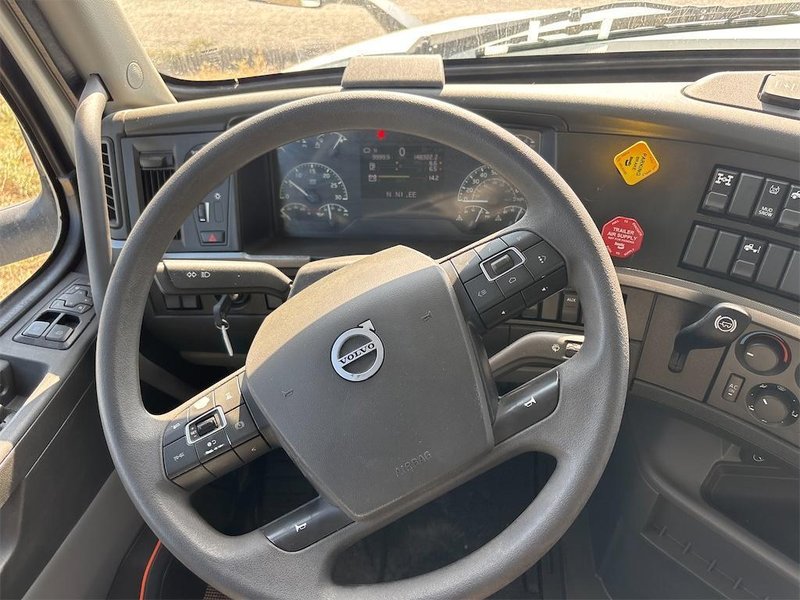 2024 Volvo VNL64T860 4V4NC9EH8RN650845