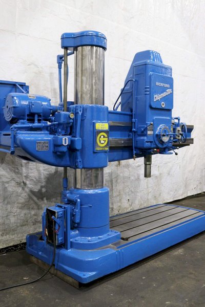 6&#039; X 15&#039; GIDDINGS &amp; LEWIS RADIAL ARM DRILL: STOCK #67605