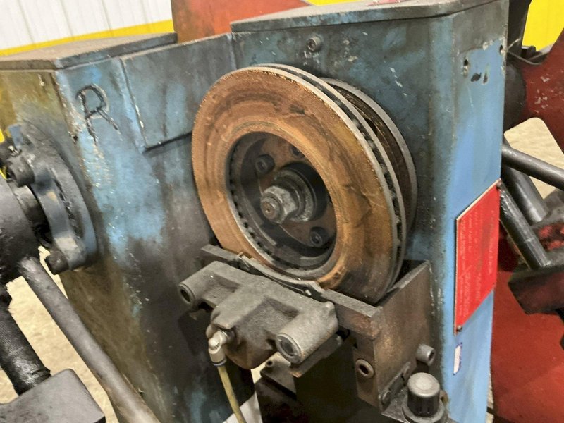 1,100 LB X 14" W GSW PULL OFF DOUBLE END COIL REEL UNCOILER: YOBRO #24860