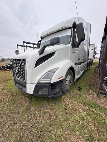 2022 Volvo VNL64T 760 4V4NC9EH7NN602666