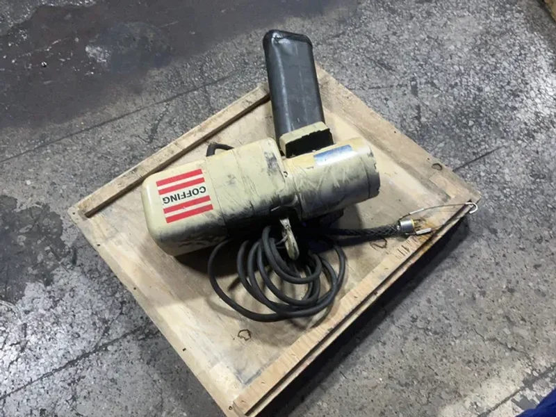 COFFING 1 TON CHAIN HOIST