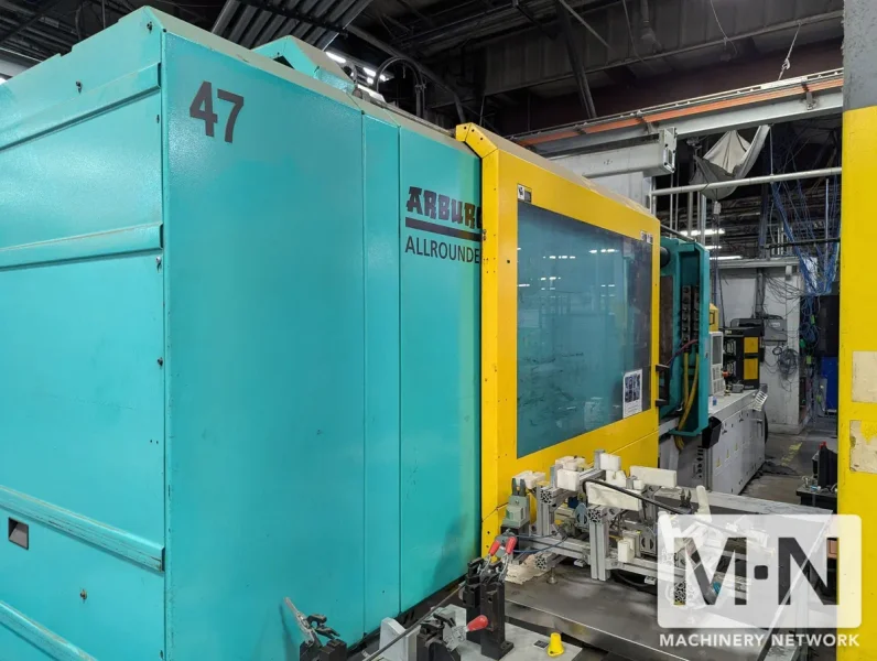 550 TON 29.1/ 8.2 OZ ARBURG MODEL 920S-5000-1300/400 2-COLOR INJECTION MOLDING MACHINE MFG 2015