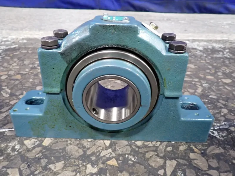 DODGE ROLLER BEARING  -  P2B-K-208 TYPE K