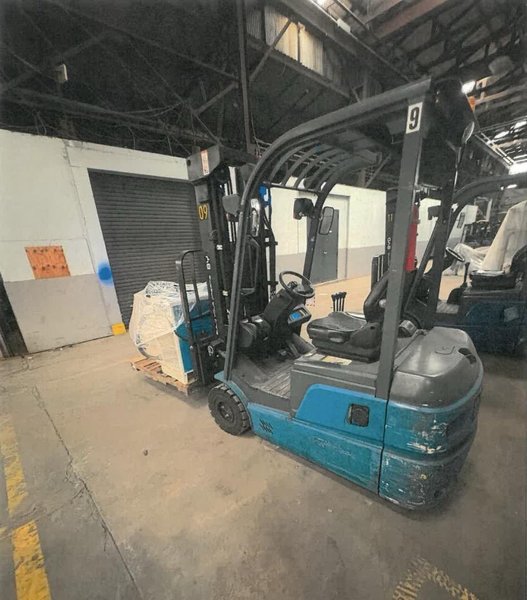 BYD ECB18-3W 4,000-Lb 3-Wheel Electric Forklift, 2023 (7)