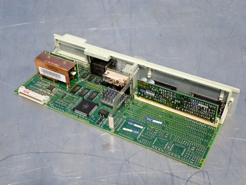 SIEMENS CIRCUIT BOARD   -  6SN118-0DG21-0AA1