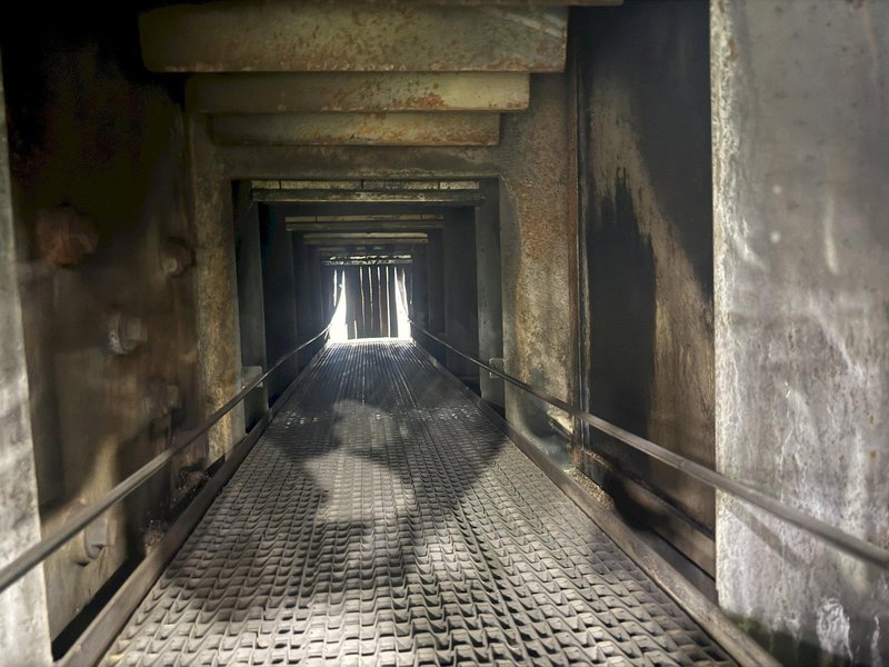 24" x 24" RANSOHOFF 3-STAGE STEEL MESH CONVEYOR PASS THROUGH PARTS WASHER: YOBRO #24301