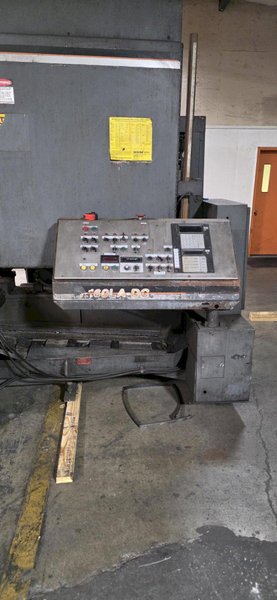30" X 25" HEM WF160LA-DC AUTOMATIC BANDSAW. STOCK # 0757926
