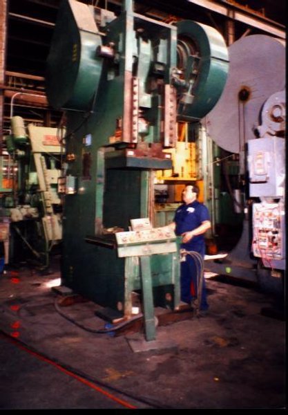 100 TON ROCKFORD MODEL #G-110-1 GAP FRAME SINGLE CRANK PRESS