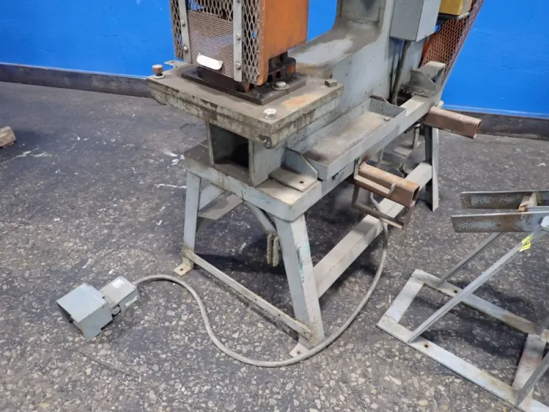 WHITNEY-JENSEN PUNCH PRESS  -  AR231