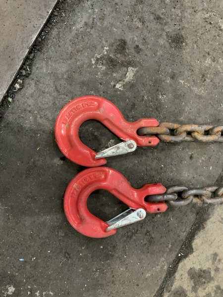 (8) SETS OF GREATBEAR 5/16 "X 7'  DOUBLE LEG LIFTING CHAINS: STOCK #79201