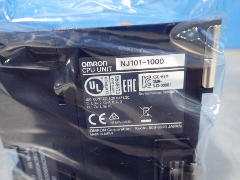 OMRON CONTROLLER  -  NJ101-1000