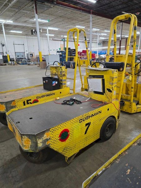 36 VOLT CUSHMAN MODEL 898361 STOCK CHASER/TUGGER CART: YOBRO #24663