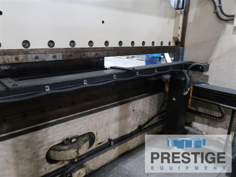 Cincinnati 175 x 14&#039; Maxform 5-Axis CNC Press Brake