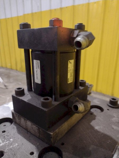 4-POST HYDRAULIC PRESS - ROLLFORMER CUTOFF PRESS: YOBRO #25562