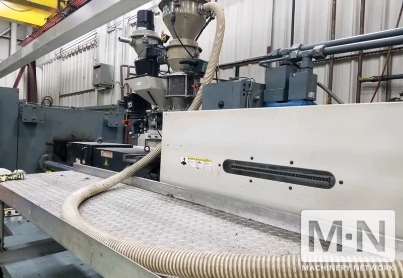 500 TON 48 OZ BATTENFELD MODEL BKT 4800/2500 MFG 1996