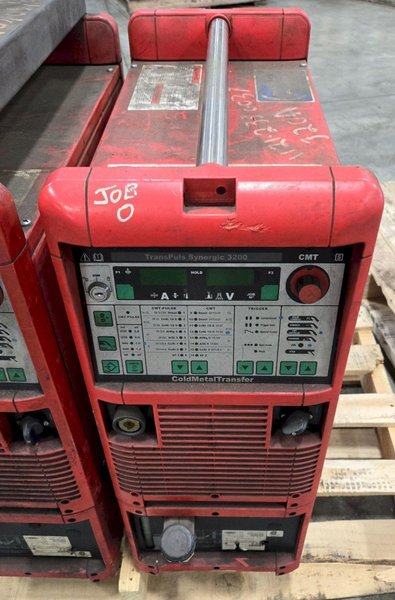 FRONIUS TRANSPULS SYNERGIC 3200 CMT MV / FK 4000-R 4075137800 USED