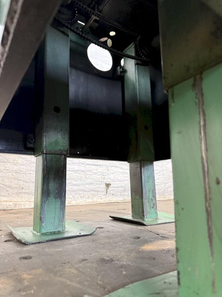 AIR FEEDER/STRAIGHTENER. STOCK # 0886225