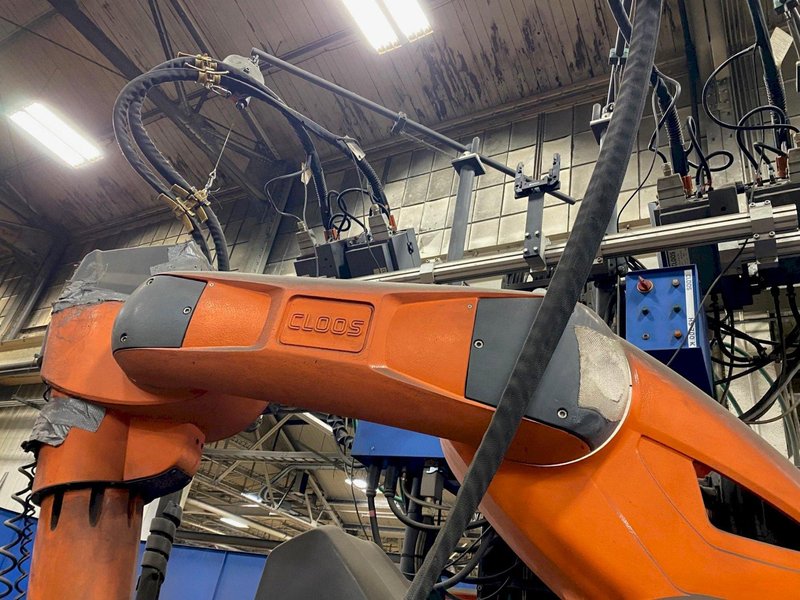USED CLOOS HIGH PERFORMANCE DUAL STATION ROBOTIC WELDING CELL, Stock# 11012