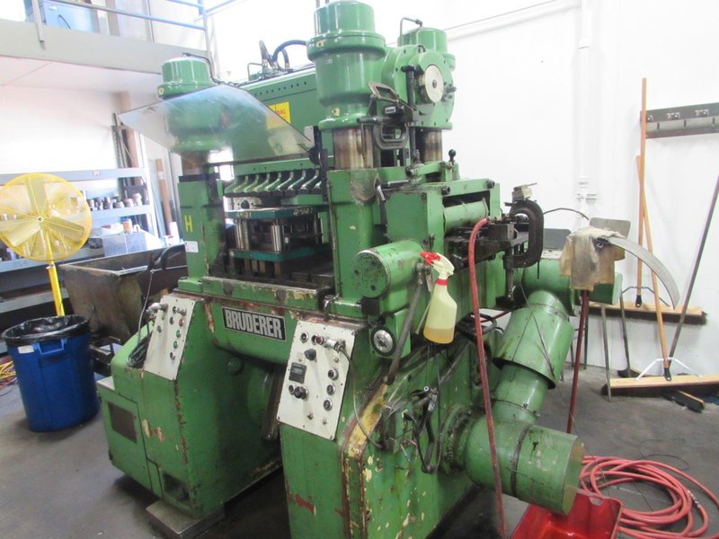 60 Ton Bruderer BSTA 60H High Speed Straight Side 4 Pillar Precision Press, 3/4&quot;- 3&quot; STR, 150-800 SPM Vari, BBV 300/200 Feeder