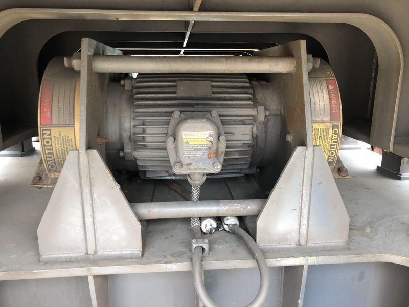 G/K MODEL VM240 LUMP CRUSHER, S/N C10644-03
12&#039; Wide X 5&#039; Deep X 8&#039;4&quot; Long
Rate of Feed: 40 TPH @ 85 Lbs Per Cu. Ft.  BASE &amp; LEGS #11587
Material Description: Sand
38,000 Lbs