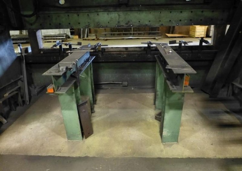 1000 TON X 18' NIAGARA HD1000 14-18 HYDRAULIC PRESS BRAKE. STOCK # 2000520