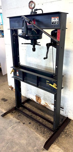 25 Ton Dake H-Frame Hydraulic Press 25H, Hand, 33&quot; Between Uprights, Clean