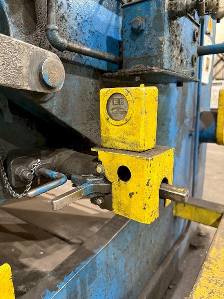 10' X 1/2" STEELWELD MECHANICAL SHEAR. STOCK #0112326