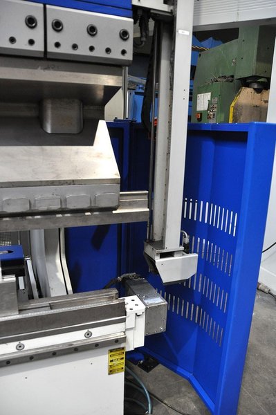 Trumpf trumabend - 230 ton x 3050 mm CNC