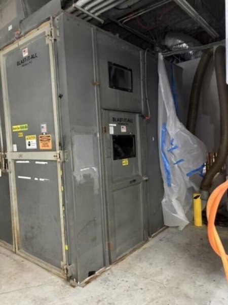 2012 BLAST-IT-ALL MODEL ROOM 9' x 10' x 10' WALK-IN BLAST CABINET: YOBRO #25314