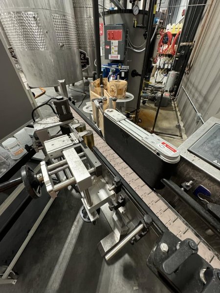 Pack Leader PL-501 Wrap Around Automatic Labeler, 2023