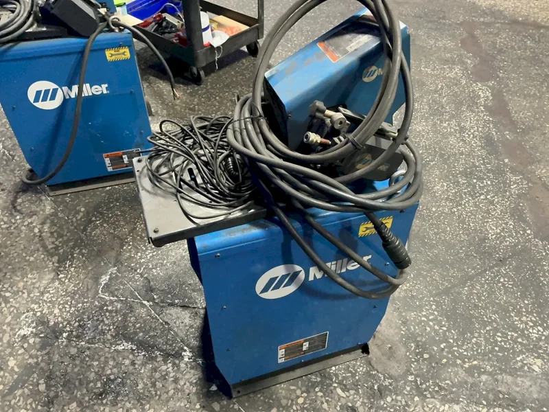 Miller  600 A Welder  - Axcess 450